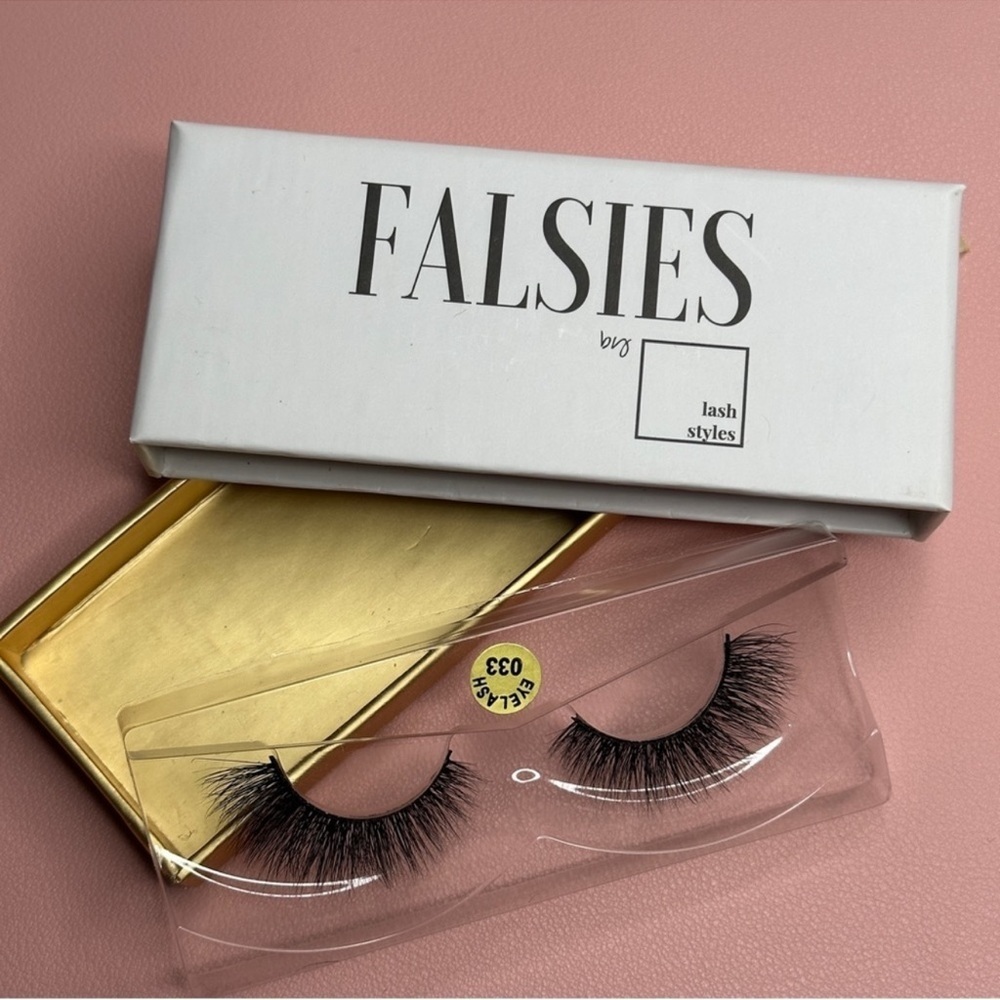 #033 Glam Faux Mink Strip False Eyelashes Set